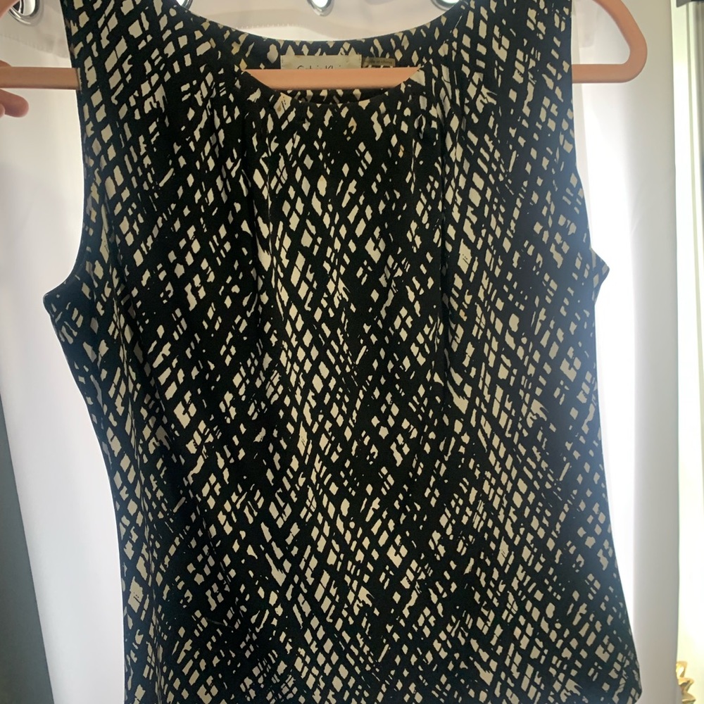 Small Calvin Klein top